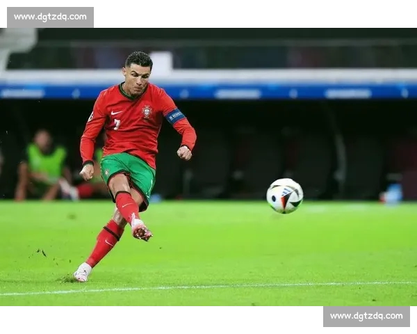 聚焦本赛季足球射手榜精彩表现与进球风云揭秘